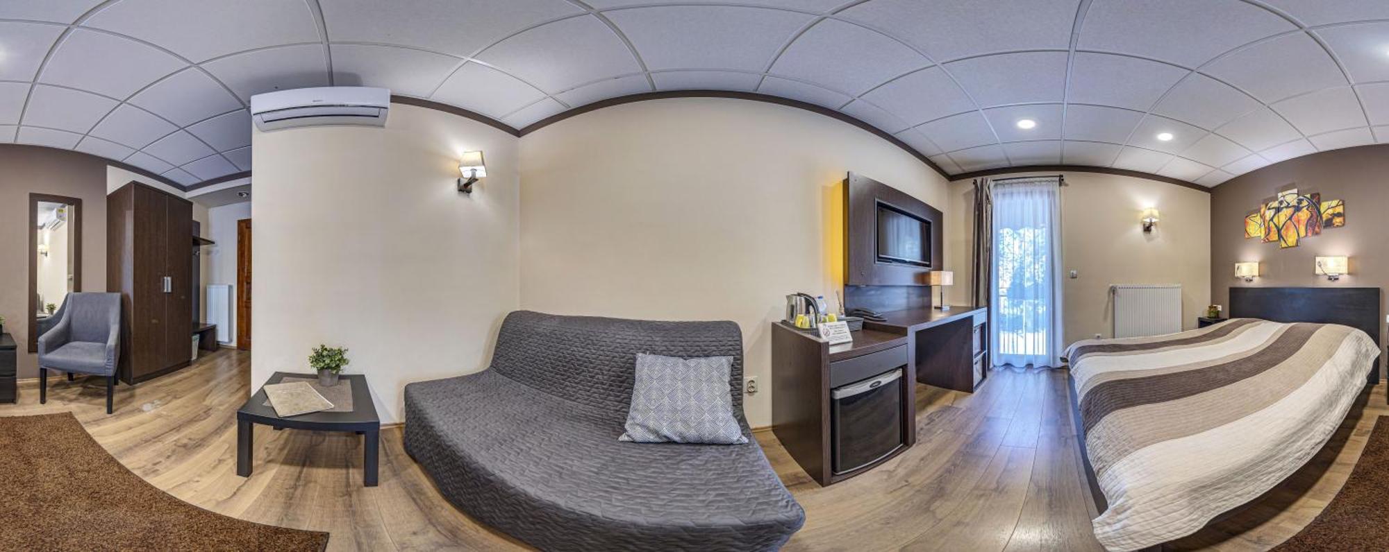 Napraforgo Wellness Haz Es Panzio Bed & Breakfast เปตช์ ภายนอก รูปภาพ