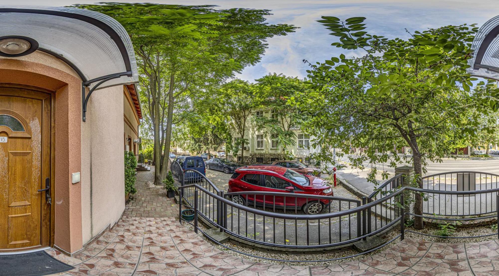 Napraforgo Wellness Haz Es Panzio Bed & Breakfast เปตช์ ภายนอก รูปภาพ